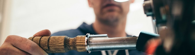 易游官方网站首页入口，展示现代体育门户的简洁设计